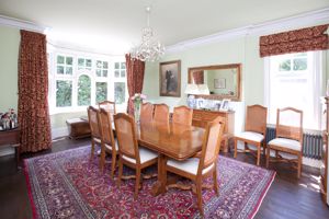 Dining Room - click for photo gallery